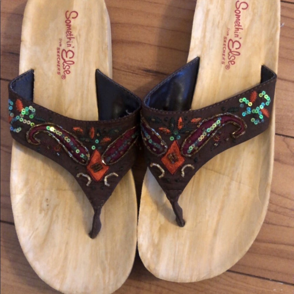 Sketchers sandals NWOT